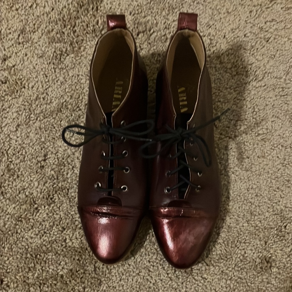 About Arianne Booties - Picture 2 of 6